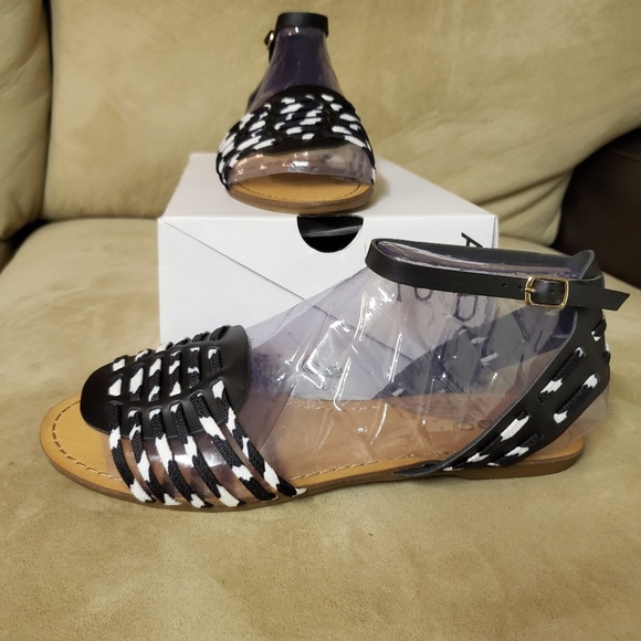 Aldo Ladies Sandals - Picture 2 of 3